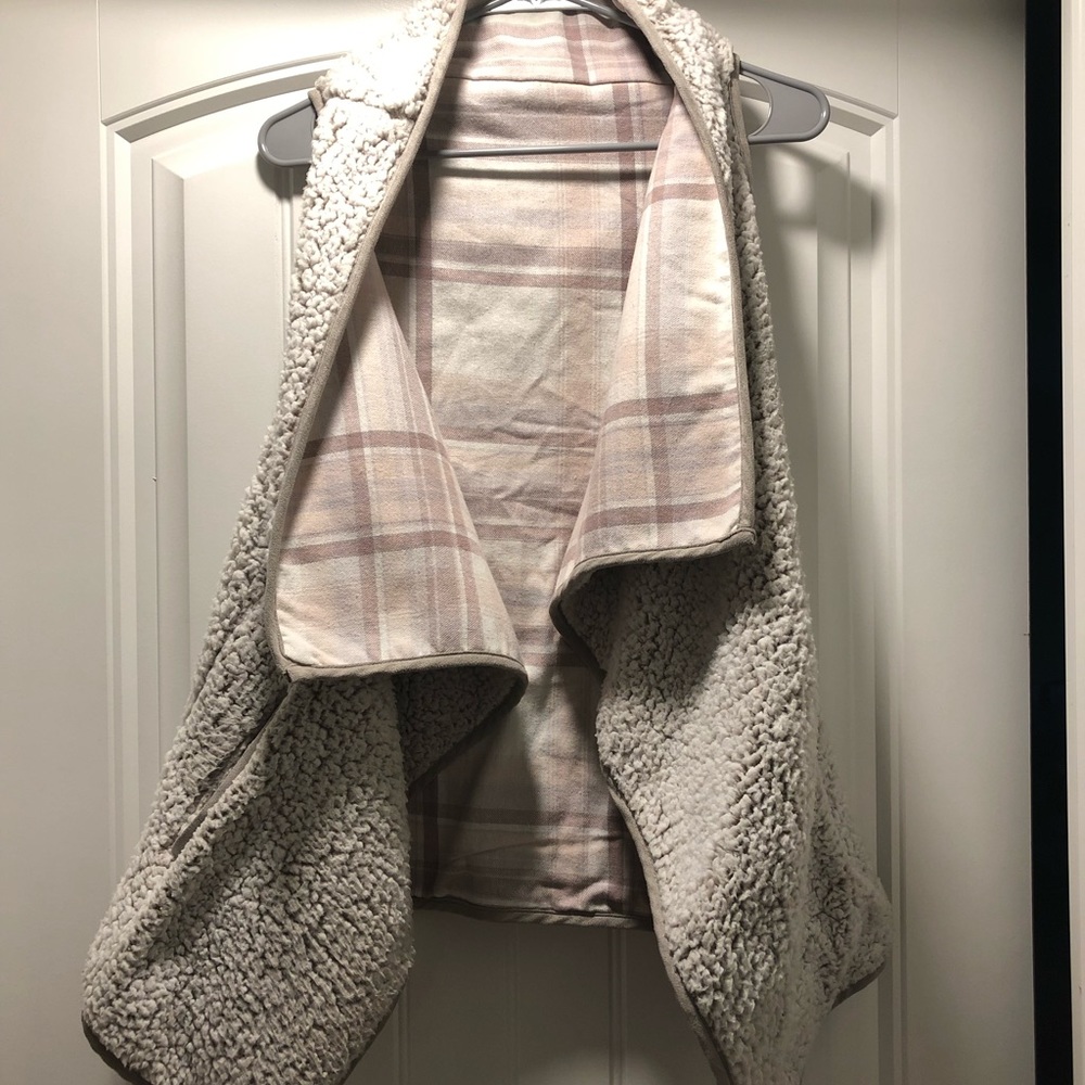 Grey Sherpa Vest